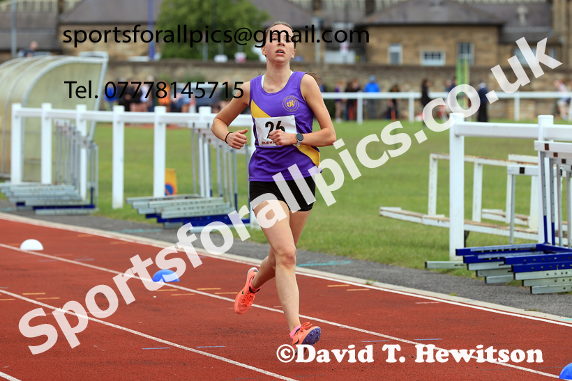 Middle Distance, 2026 Northern Schools Inter Counties, Wentworth, Hexham. Photo: David T. Hewitson/Sports for All Pics